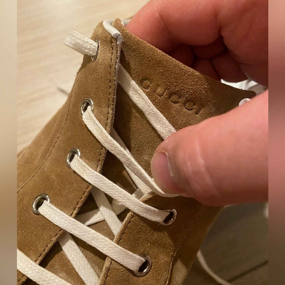 Gucci Low Suede Sneakers - Picture 5 of 9